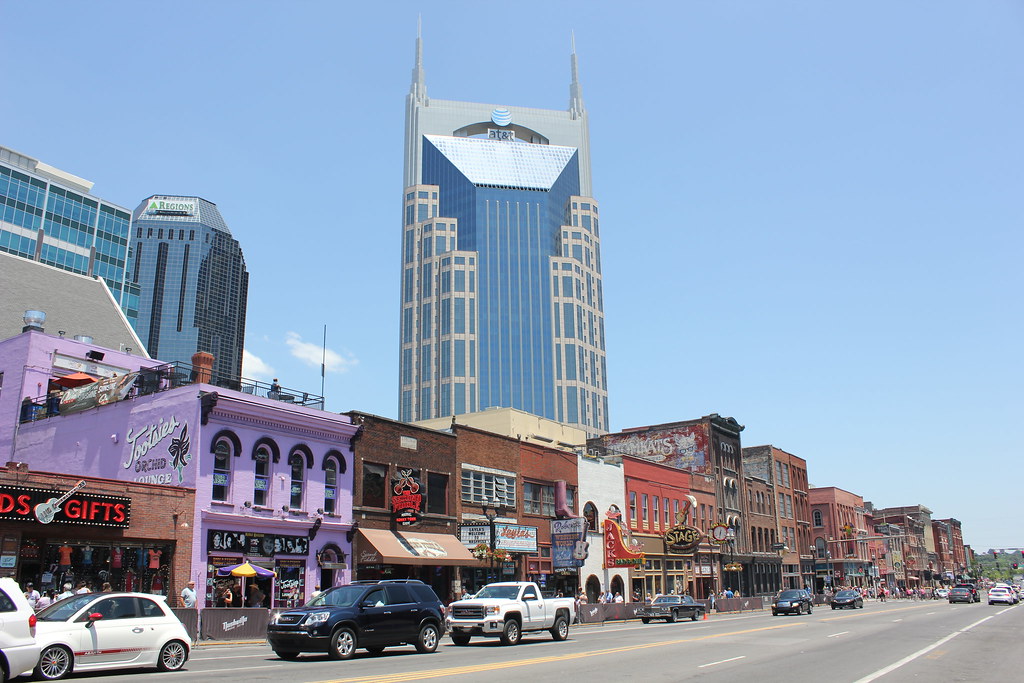 Nashville, TN Street Parking
