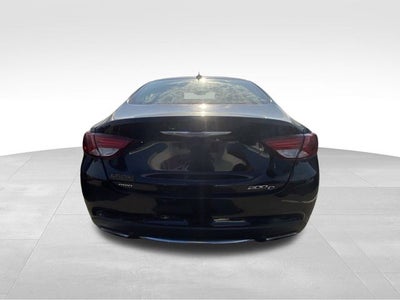 2015 Chrysler 200 C