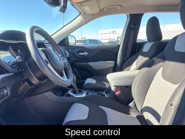 2014 Jeep Cherokee Sport