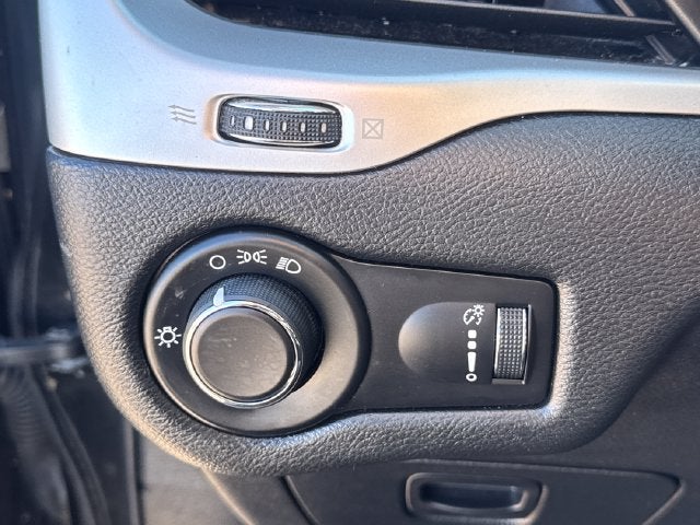 2014 Jeep Cherokee Sport