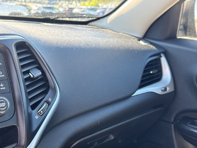 2014 Jeep Cherokee Sport