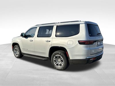 2023 Jeep Wagoneer Base