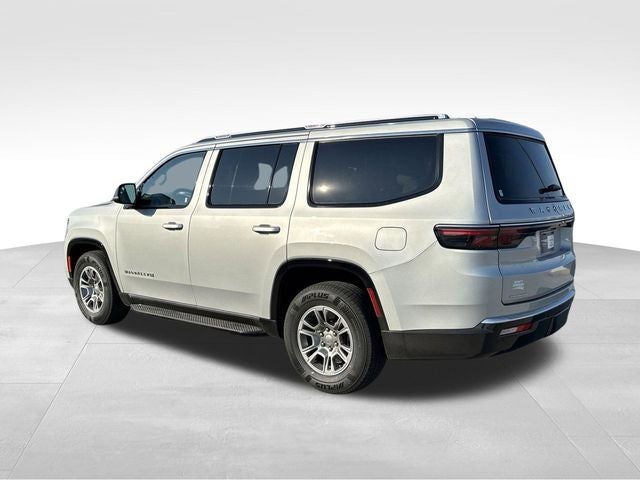 2023 Jeep Wagoneer Base