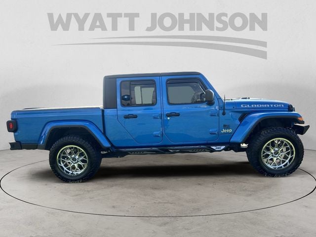 2022 Jeep Gladiator Overland