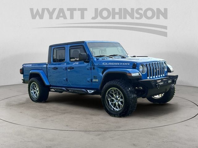 2022 Jeep Gladiator Overland