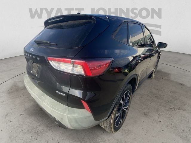 2021 Ford Escape SE