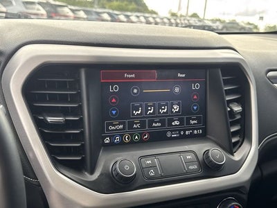 2023 GMC Acadia SLT