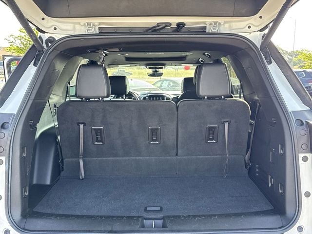 2022 Chevrolet Traverse Premier