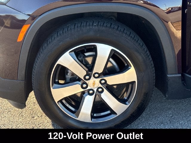 2022 Chevrolet Traverse LT Leather