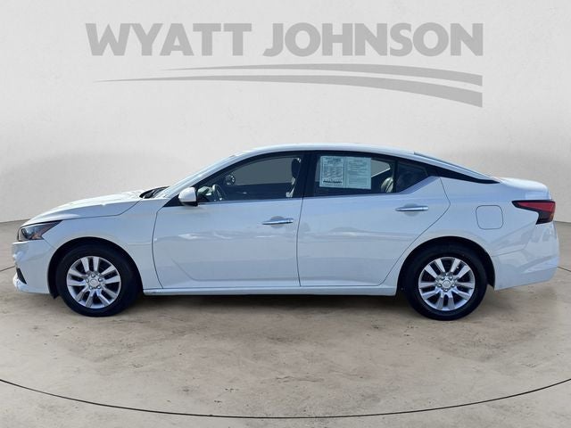 2022 Nissan Altima 2.5 S