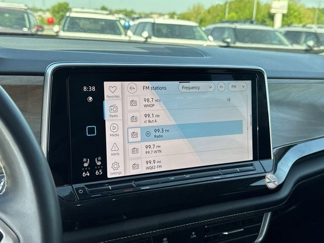 2024 Volkswagen Atlas 2.0T SE w/Technology