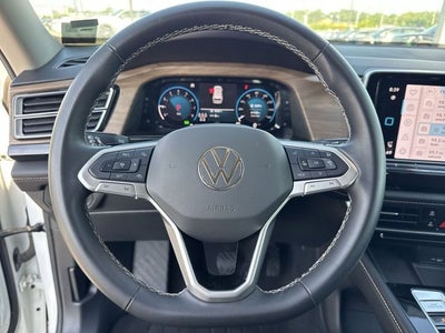 2024 Volkswagen Atlas 2.0T SE w/Technology
