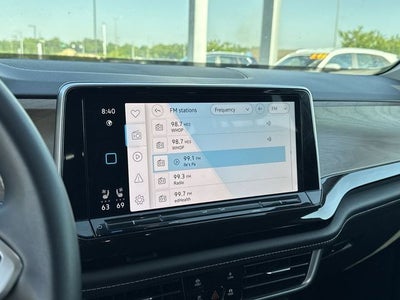 2024 Volkswagen Atlas 2.0T SE w/Technology