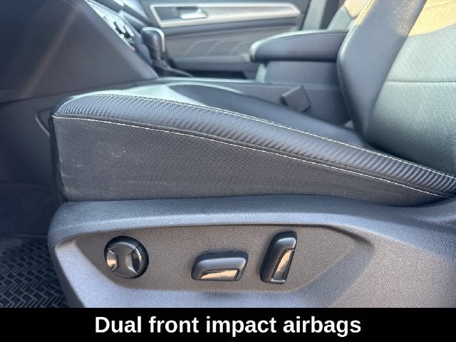 2022 Volkswagen Atlas Cross Sport 2.0T SE w/Technology