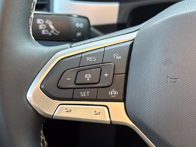 2022 Volkswagen Atlas Cross Sport 2.0T SE w/Technology