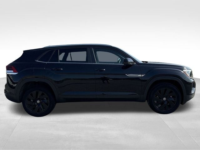 2026 Volkswagen Atlas Cross Sport SE w/Technology