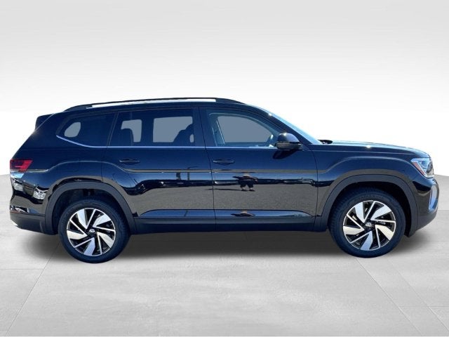 2026 Volkswagen Atlas SE w/Technology