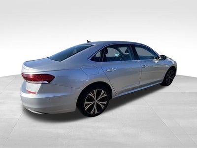 2020 Volkswagen Passat 2.0T SEL