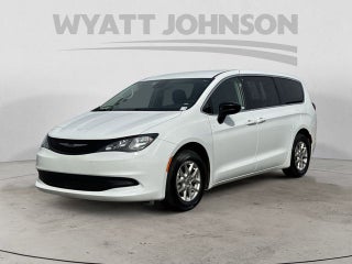 2024 Chrysler Voyager LX