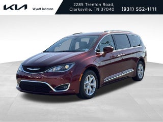 2017 Chrysler Pacifica Touring L Plus