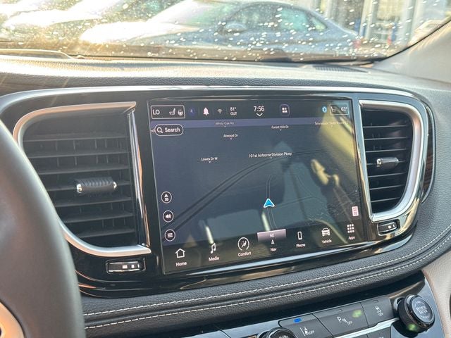 2023 Chrysler Pacifica Hybrid Limited