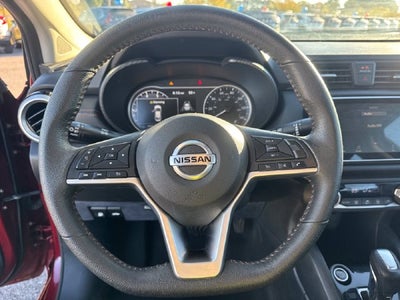 2022 Nissan Versa 1.6 SR