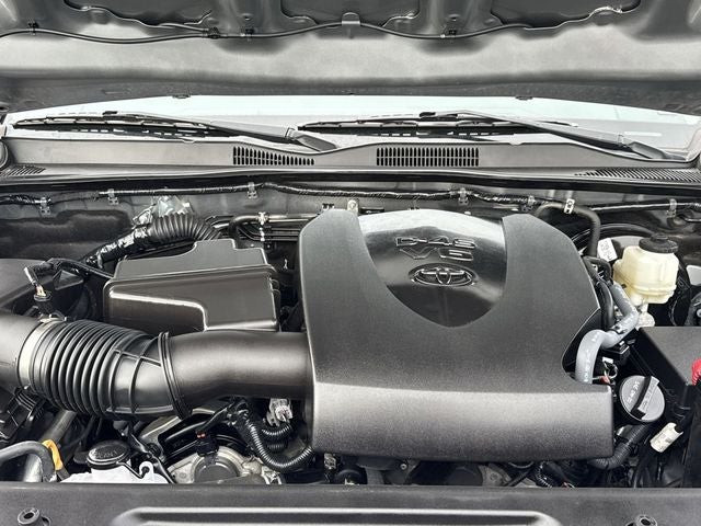 2022 Toyota Tacoma SR V6