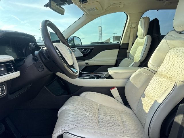 2022 Lincoln Aviator Black Label Premium