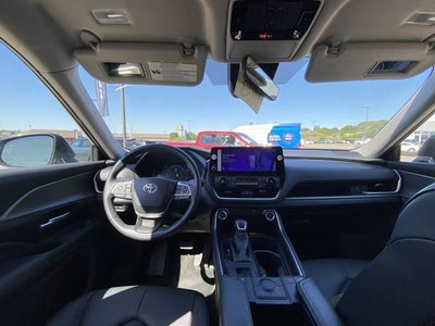 2025 Toyota Grand Highlander XLE