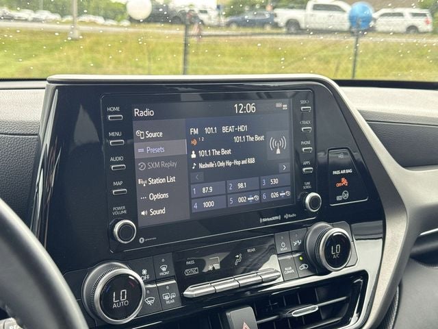 2021 Toyota Highlander LE
