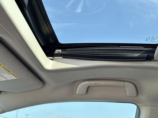 2014 Toyota Sienna SE 8 Passenger