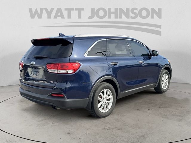 2018 Kia Sorento LX
