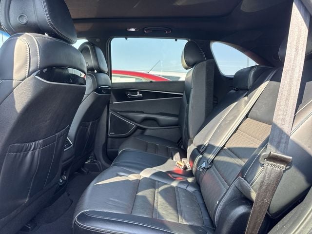 2016 Kia Sorento SX Limited