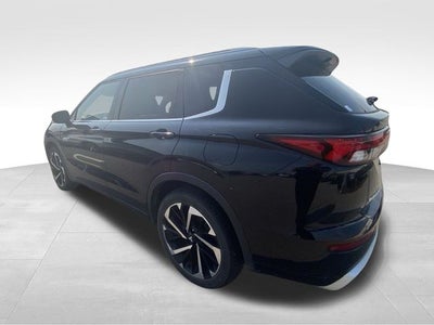 2023 Mitsubishi Outlander PHEV SEL