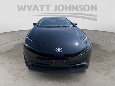 2025 Toyota Prius LE