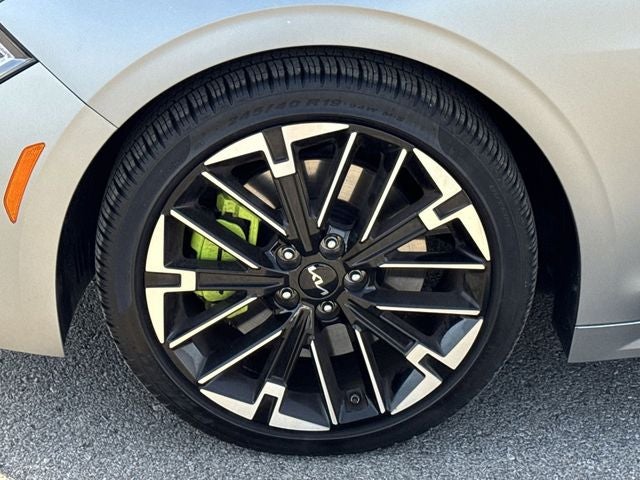 2025 Kia K5 GT