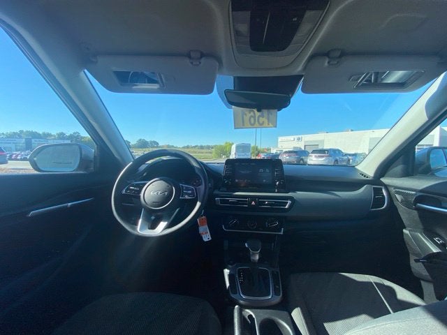 2022 Kia Seltos LX