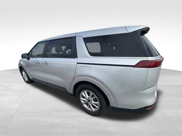 2022 Kia Carnival LX