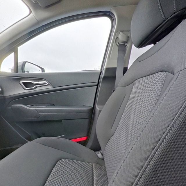 2025 Kia Sportage Hybrid LX