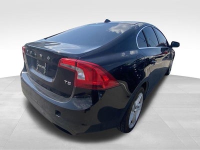 2015 Volvo S60 T5 Premier