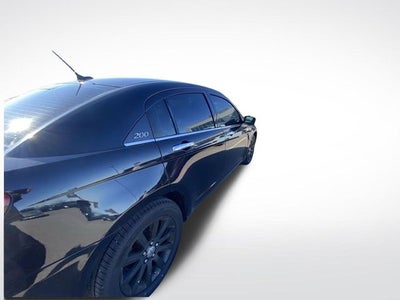 2014 Chrysler 200 Limited
