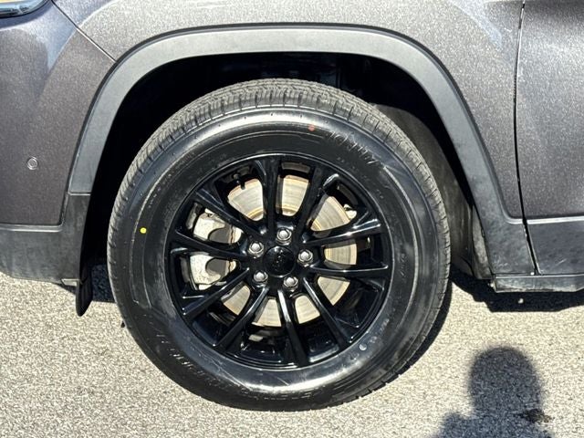 2023 Jeep Cherokee Altitude