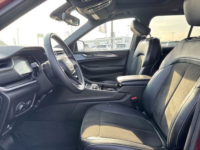 2022 Jeep Grand Cherokee Altitude