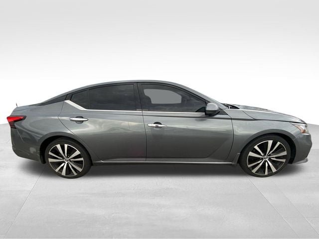 2020 Nissan Altima 2.5 Platinum