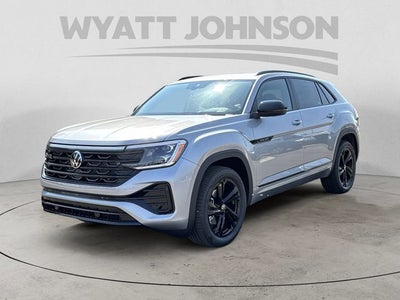 2026 Volkswagen Atlas Cross Sport 2.0T SEL R-Line Black