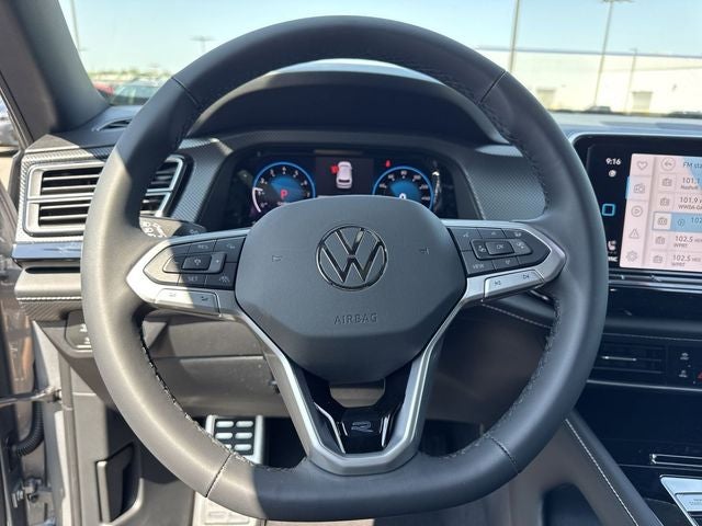 2026 Volkswagen Atlas Cross Sport 2.0T SEL R-Line Black