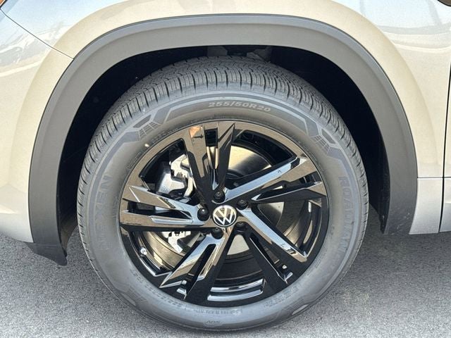 2026 Volkswagen Atlas Cross Sport 2.0T SEL R-Line Black