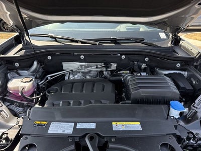 2026 Volkswagen Atlas Cross Sport 2.0T SEL R-Line Black