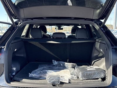 2026 Volkswagen Atlas Cross Sport 2.0T SEL R-Line Black