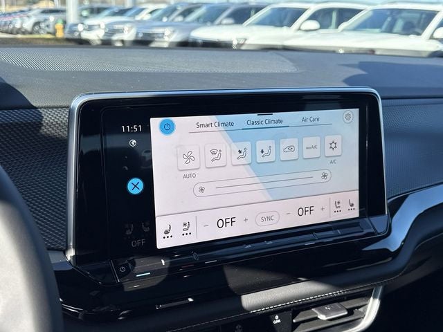 2026 Volkswagen Atlas Cross Sport 2.0T SEL R-Line Black